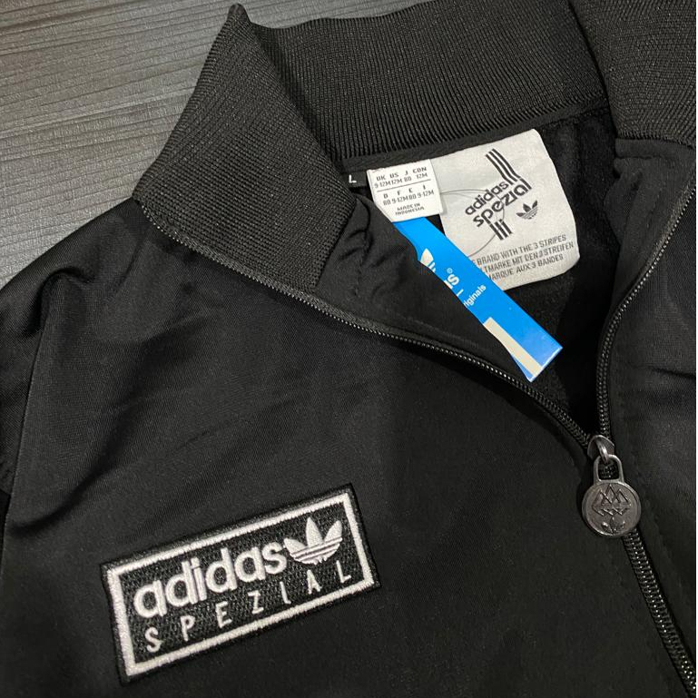 Tracktop Suit Jacket Adds Spezial