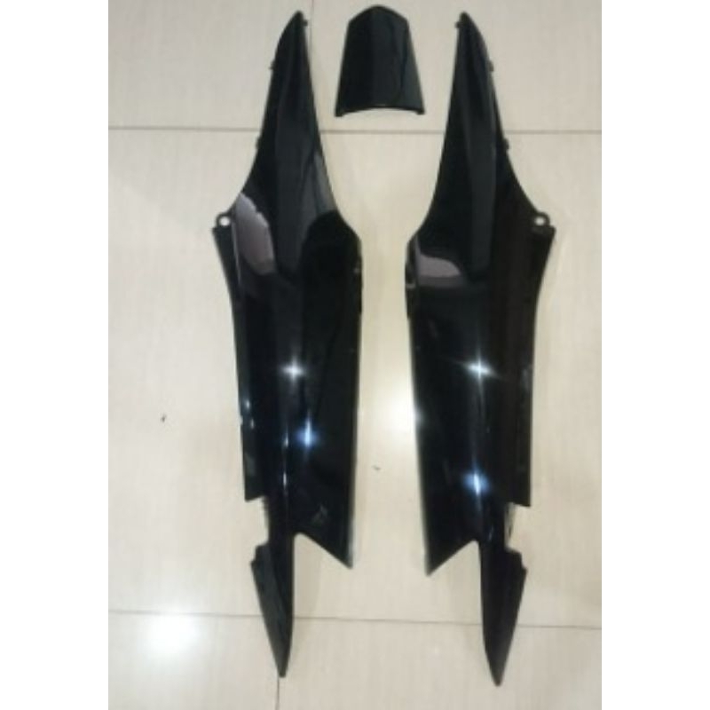body samping bodi belakang Honda Supra fit new FIT X FIT S warna hitam