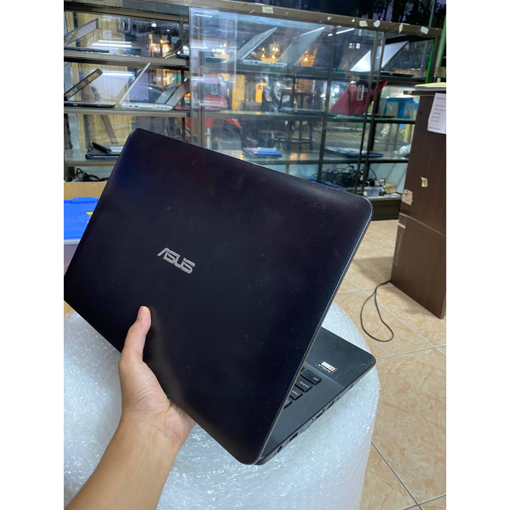 Laptop Bekas Sekon Asus x441 ram 4gb ssd 256gb intel n4000