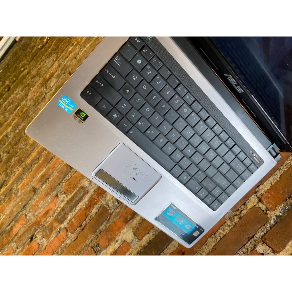 LAPTOP BEKAS SEKON ASUS CORE I3 RAM 4GB HDD 500GB DUAL VGA