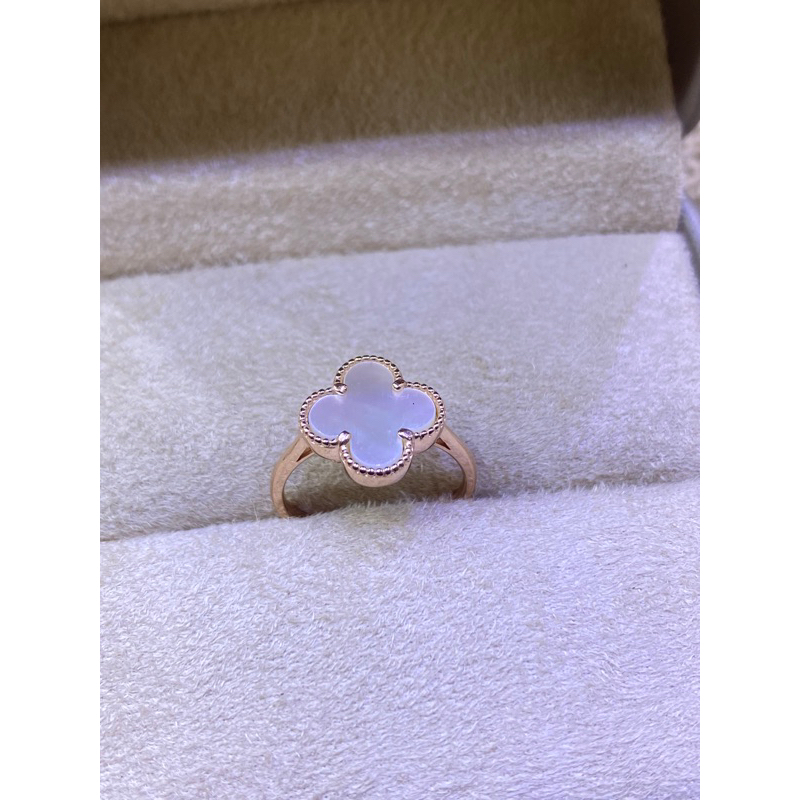CINCIN MODEL VC PUTIH EMAS 75%17K