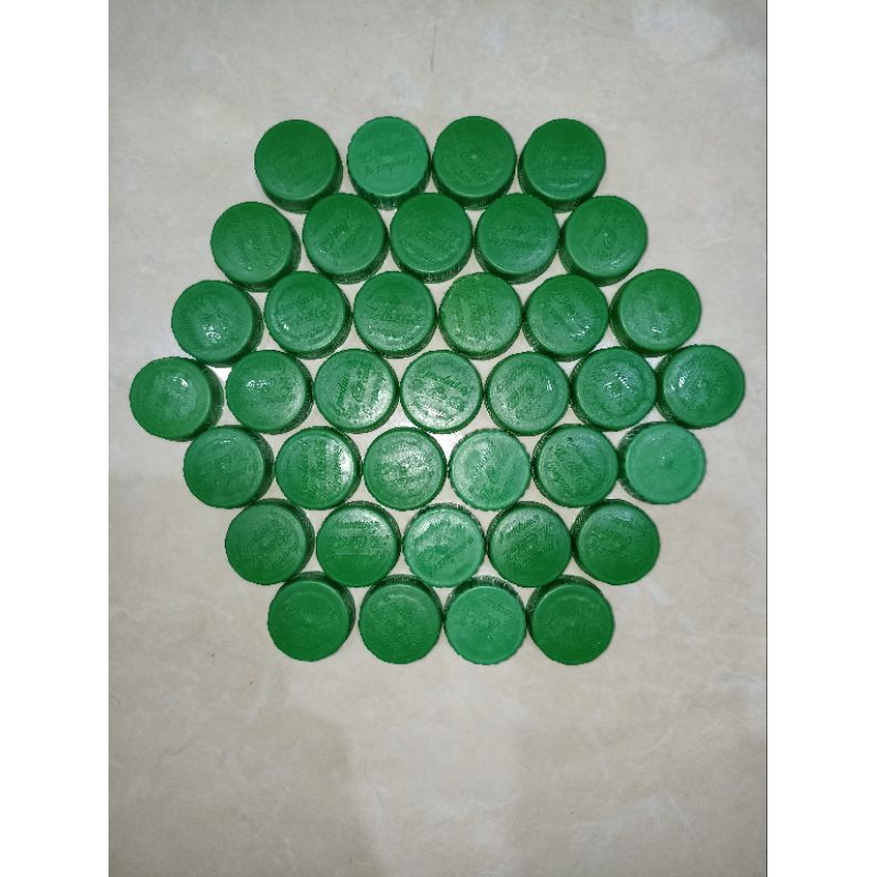 Tutup Botol Bekas Produk Coca-Cola