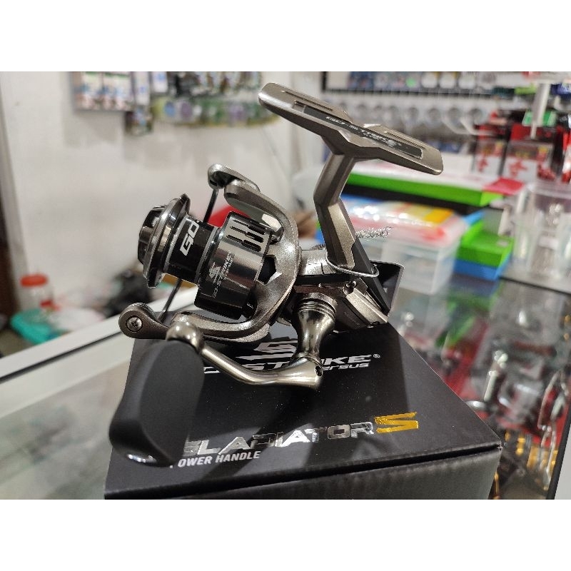 REEL VERSUS GLADIATOR S 1000, 2000, 3000, 4000, 6000 POWER HANDLE DAN BODY SANGAT KOKOH