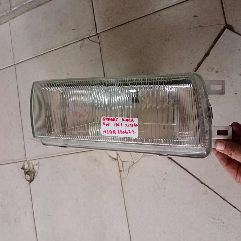 Headlamp Ford Laser Kanan