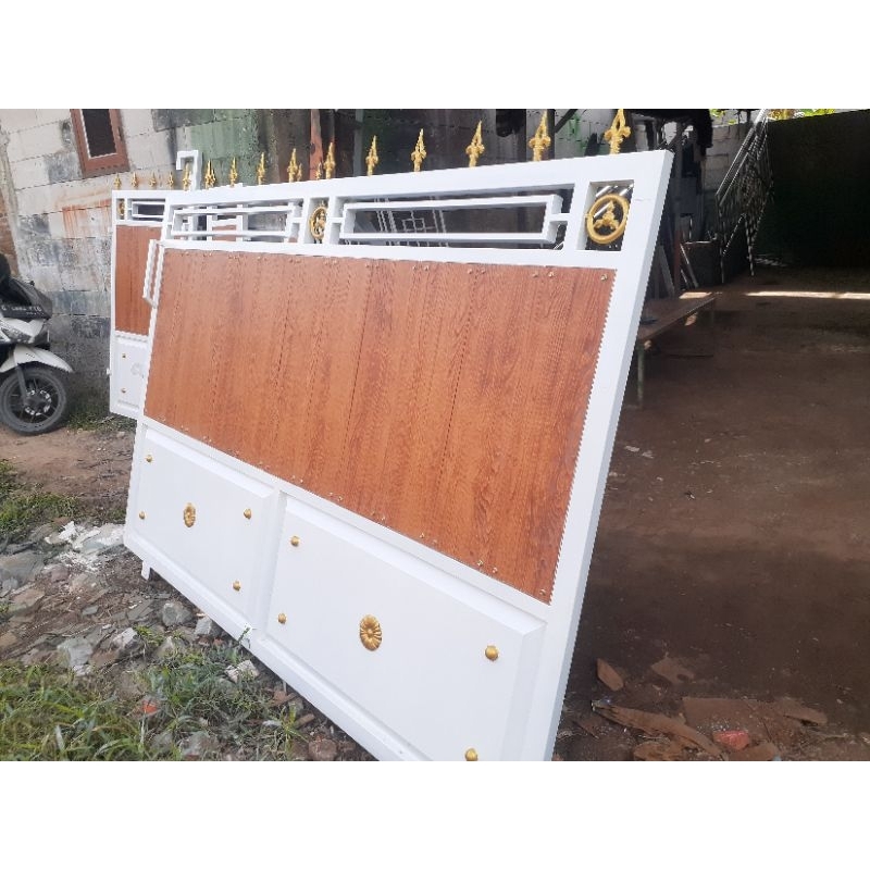 pagar minimalis.pesanan bp bp perly prumahan griya famili 4 Cibitung Bekasi.