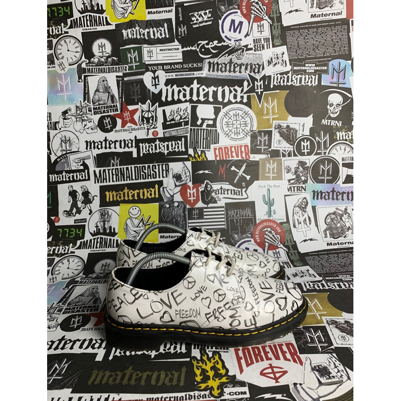 DrMartens1461Script