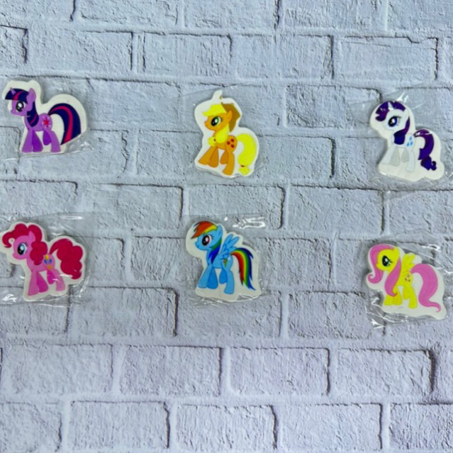 

SM - PENGHAPUS PENSIL MOTIF KUDA PONY