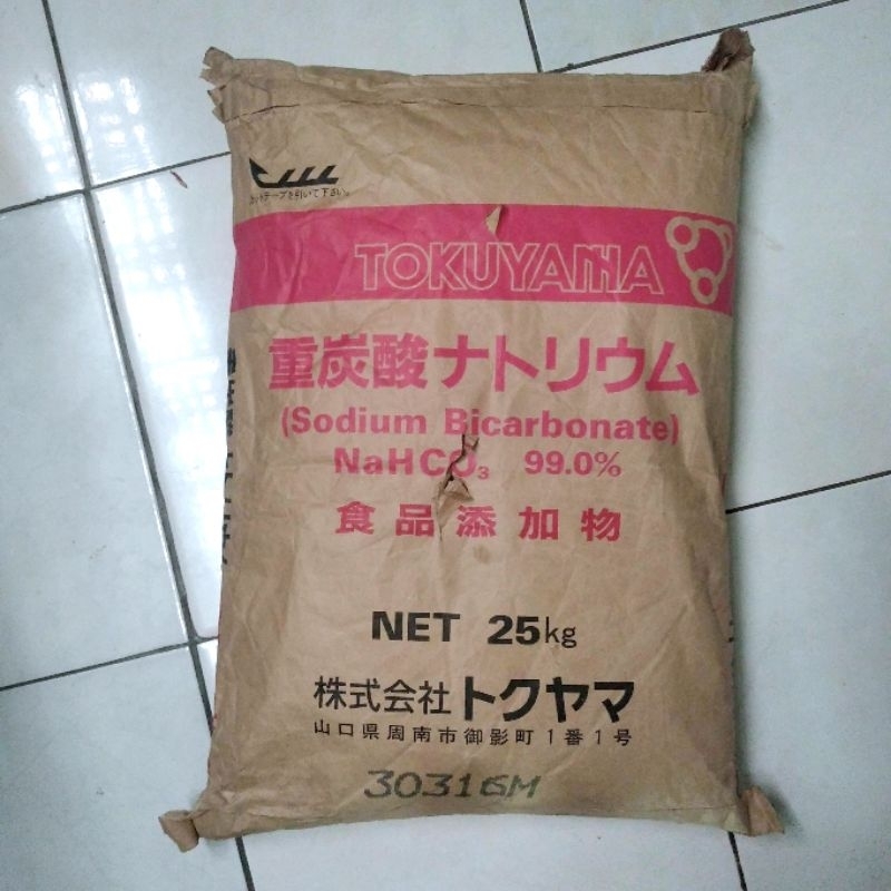 Soda Kue TOKUYAMA  untuk Martabak Manis