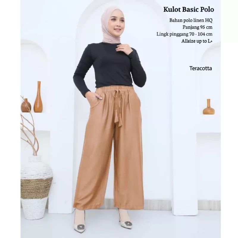 TERLARIIS POLO LINE KULOT BASIC VIRAL