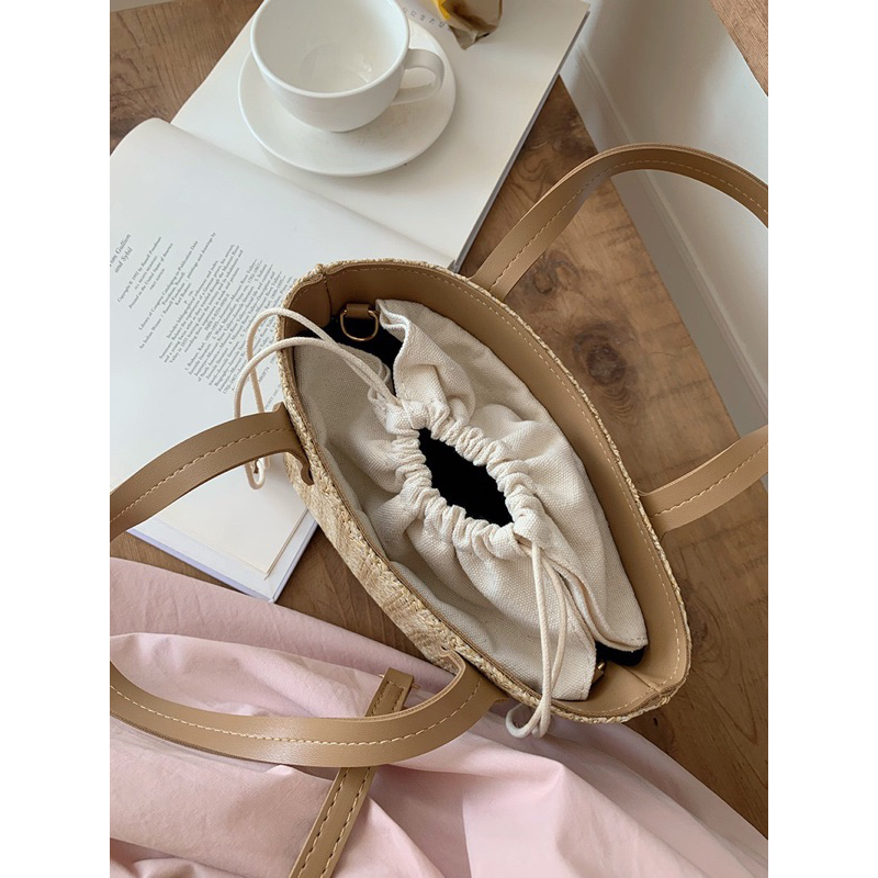 Tas Selempang Wanita Tas Cewek Slingbag Straw Bag GC 8700