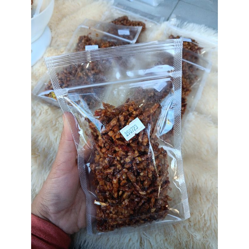 

KERING TEMPE / MAKANAN SIAP SAJI LAUK SIAP SAJI /TEMPE KERING PEDAS AWET SANGAT KERING