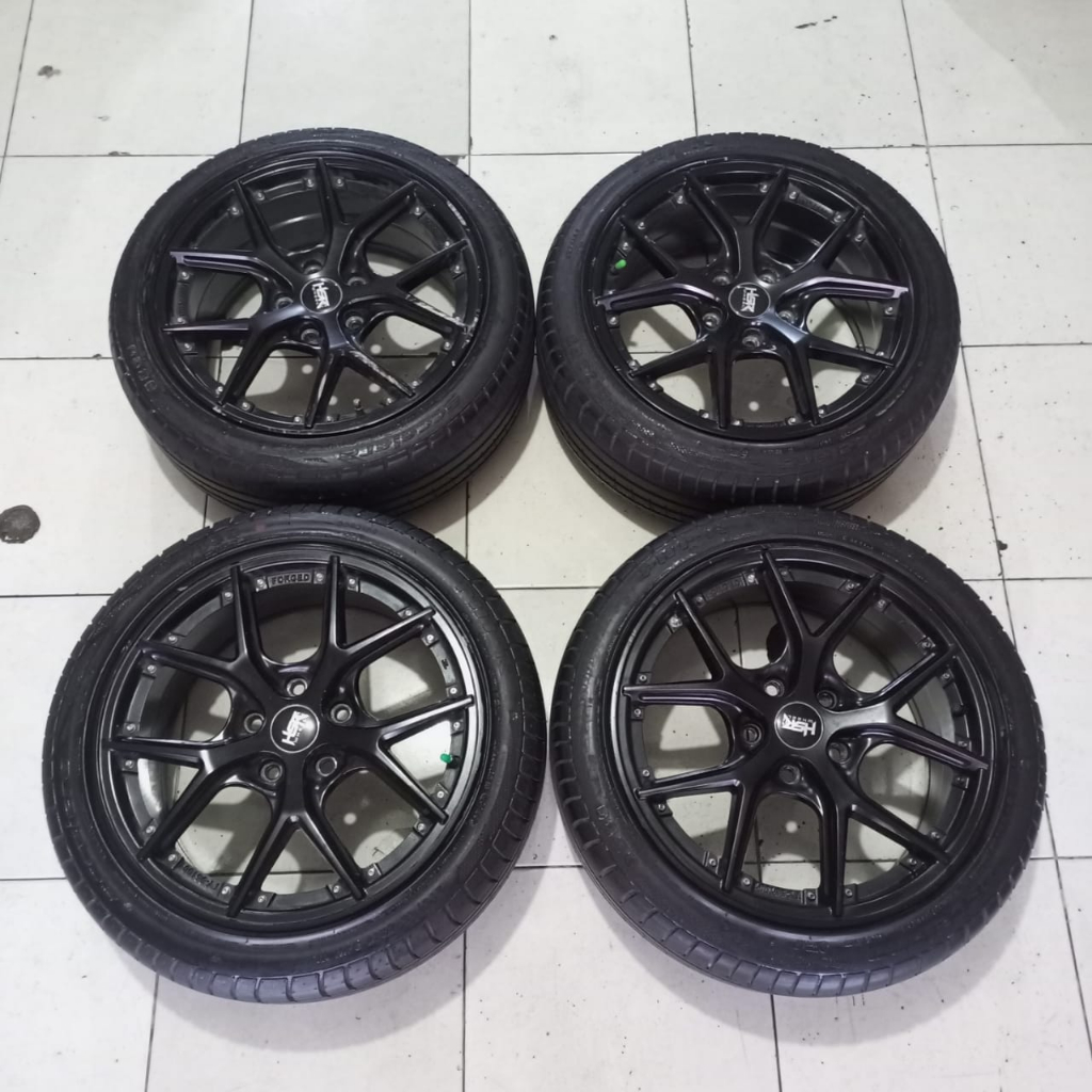 Hsr Wheel Wurzburg Ring 17 Pcd 5x114 Ban 215 45 R17 Velg Bekas Mobil Suzuki Ertiga