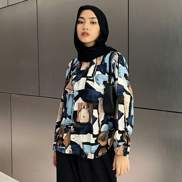 (MID YEAR SALE) Pattern Oversized Shirt - ABSTRACT GRAPHIC BLUE (READY STOCK)