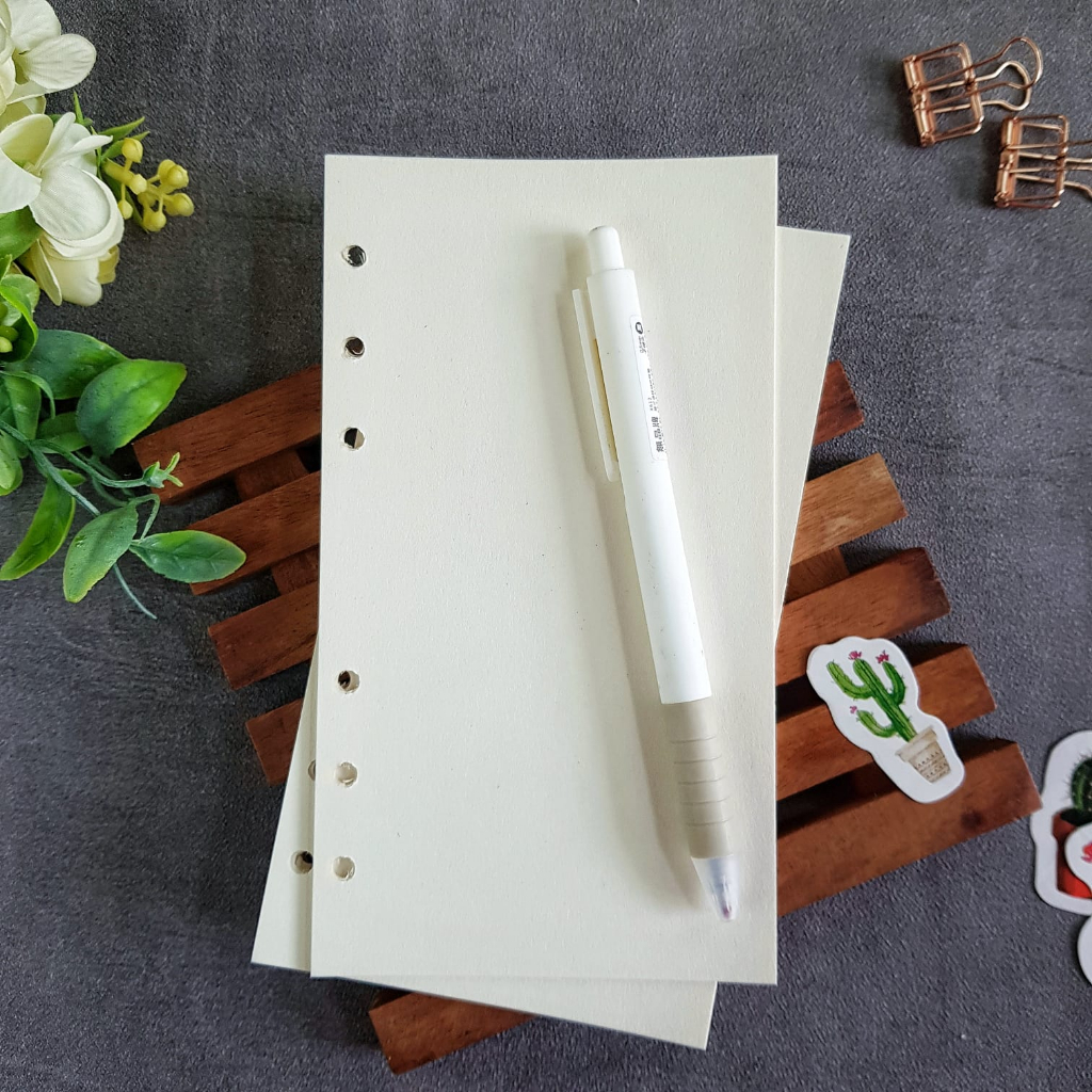 

Loose leafe A6 isi binder kertas file A6 6 ring garis polos titik kotak bahan bookpaper brownpaper aeshthetic loose leafe ISI BINDER LOOSE LEF