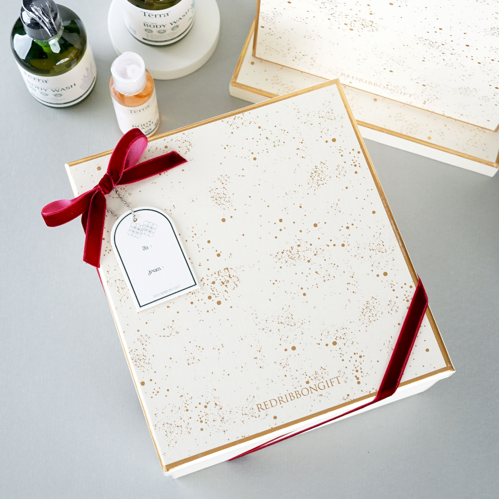 

Box Eksklusift / Box Hampers / Box Kado