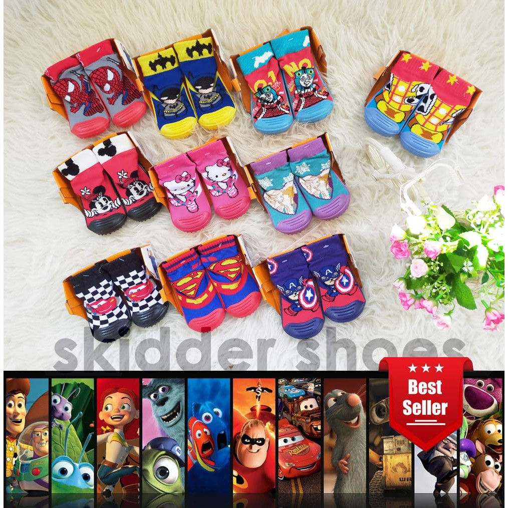 Sepatu Bayi Anti Slip Licin  BOY bay Max Yellow  Skidders Superman Spiderman tayo super hero skidder  skider