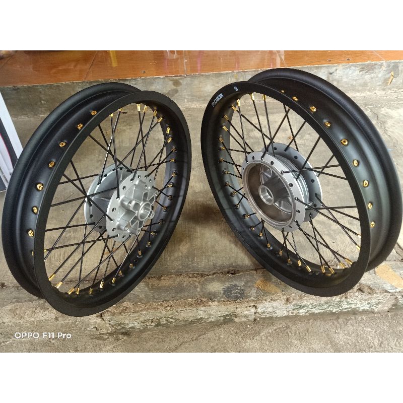 velg Scorpio ring 18x250/250