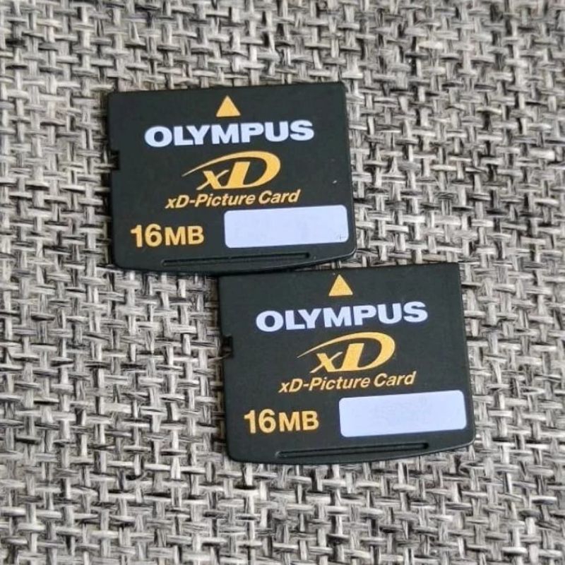 Olympus XD 16MB Original Flash Memory Card XD-Pictur