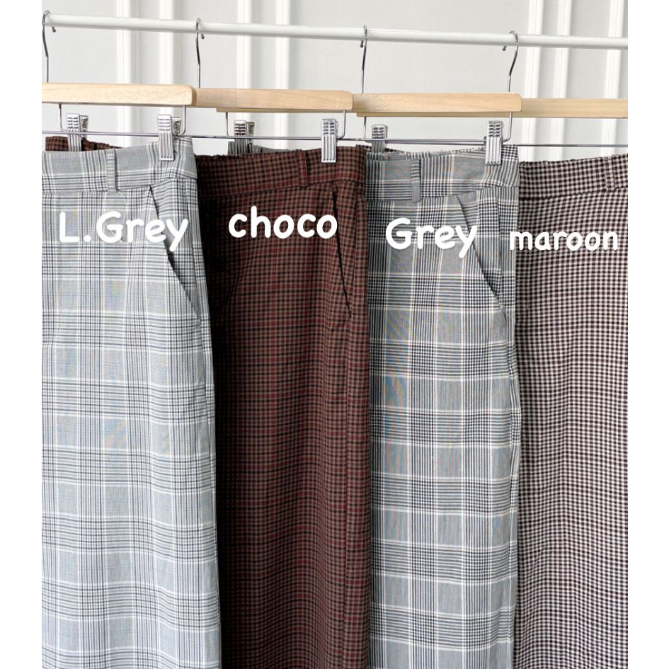 GU Checkered Wide Pants