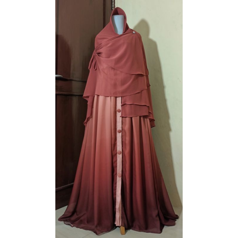 Kerudung Mahogani Kerudung Merah Bata Kerudung Teracotta Khimar Cerutty Khimar Serut look a like Fat