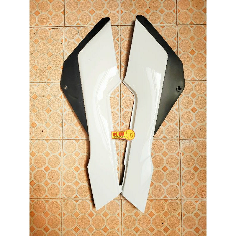 body tutup aki rgr sprinter body belakang rgr sprinter kiri kanan body Suzuki RGR Sprinter