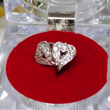 Tiara Jaya #Anting Putih Emas Permata Putih Giwang Kerabu Emas Putih K750