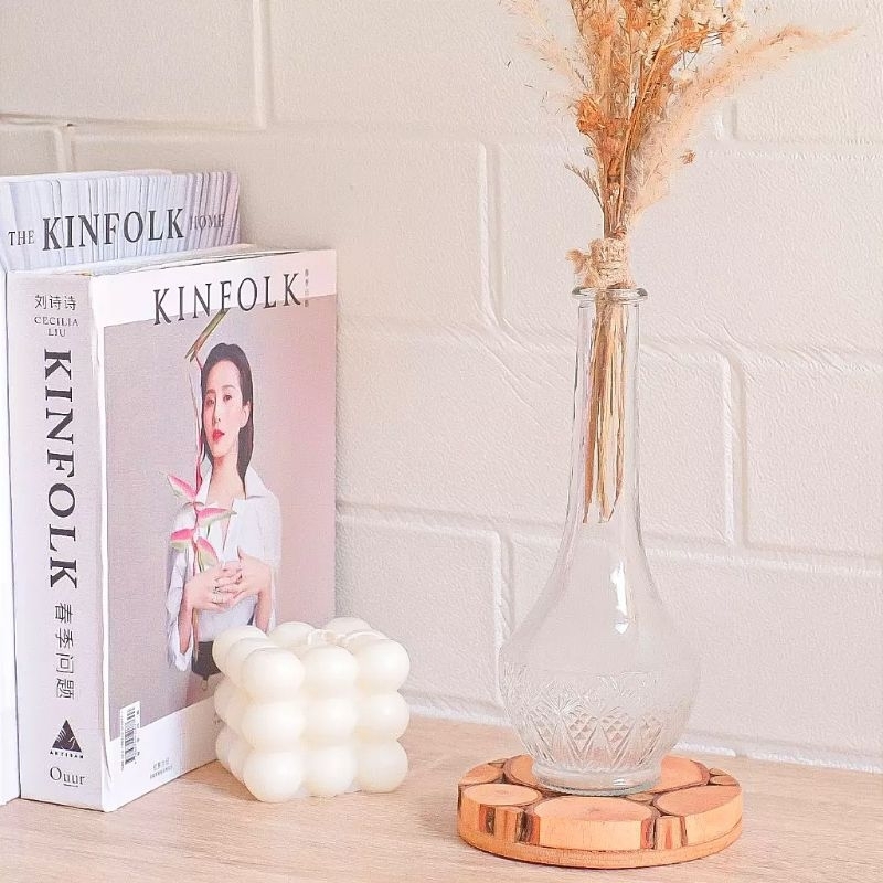 Vas Kaca Bunga Artificial / Dekorasi Rumah Aesthetic