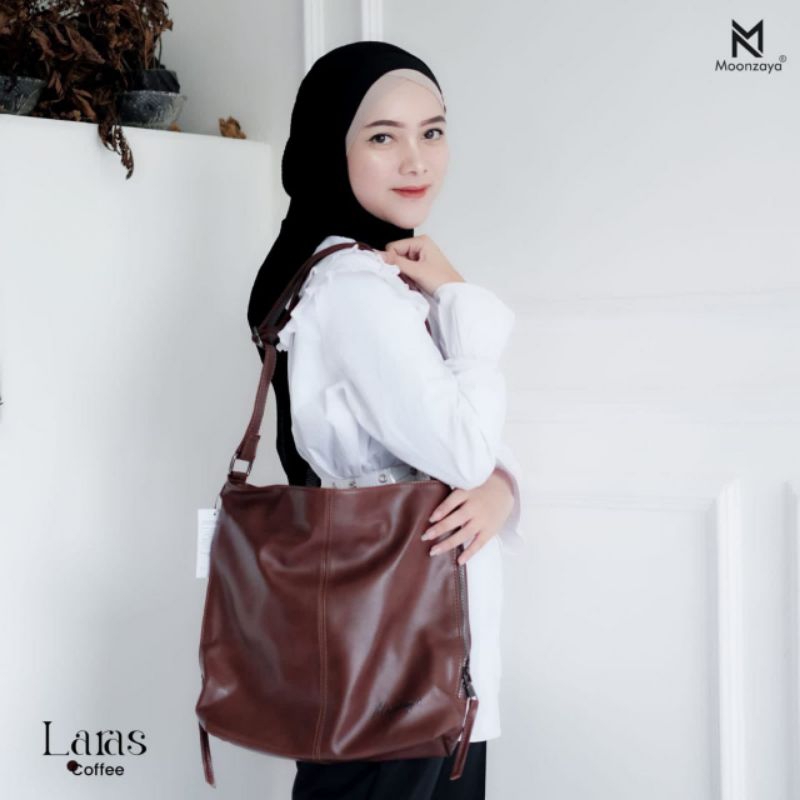 Tas slempang Laras by moonzaya original produk ( grosir tas Blitar)