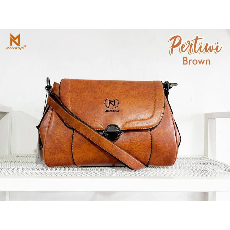 Tas slempang wanita Pertiwi by moonzaya original produk ( grosir tas Blitar )