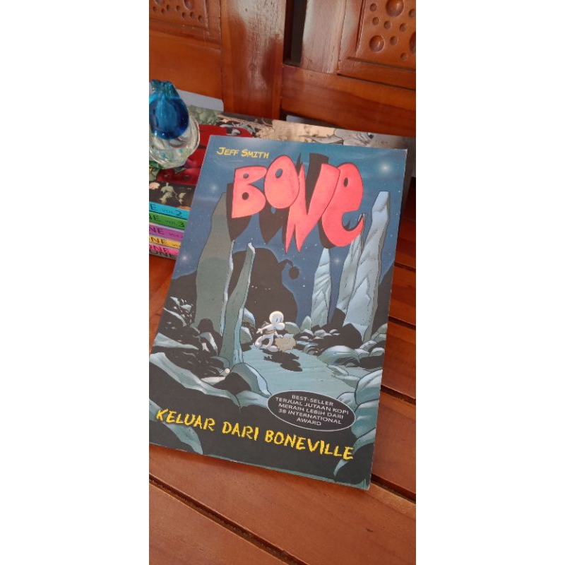 KOMIK BONE - JEFF SMITH