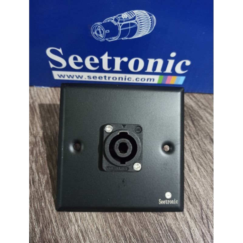 Seetronic - Panel 1 soket female spikon