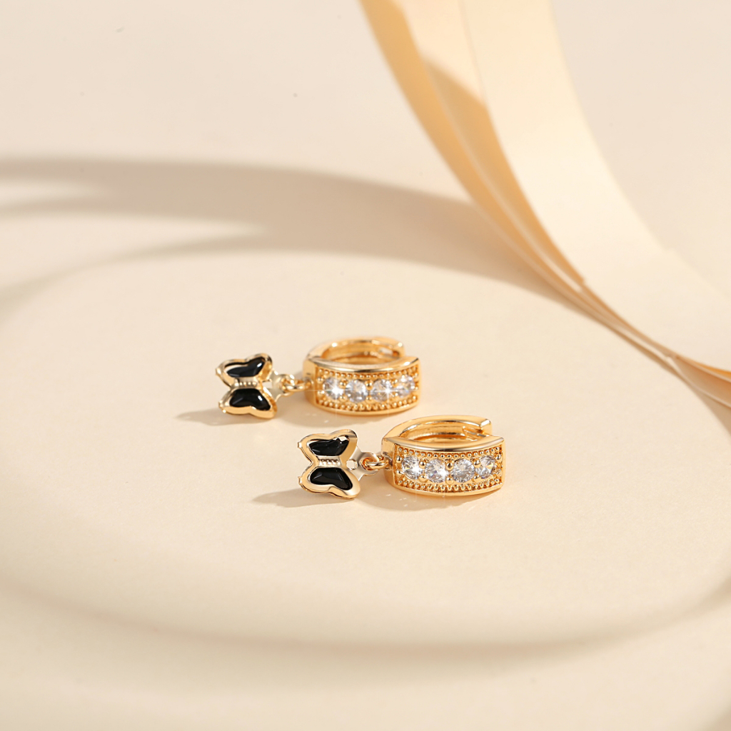 Y179 [COD✔] Anting Hoop Titanium Liontin Kupu-kupu Obsidian Stainless Steel Hoop Anting Wanita Tidak Pudar Dan Anti Karat