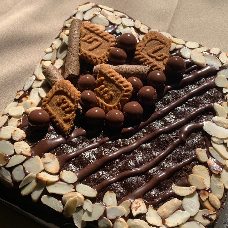 

Kranciebake - Brownies Party Ukuran 20 x 20 CM