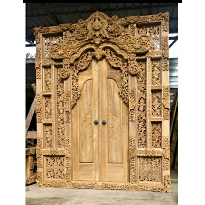 Pintu ukir gebyok style bali / Pintu rumah ful kayu jati ukir jepara
