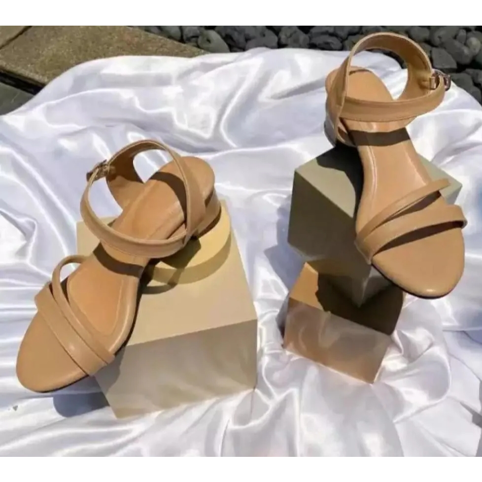 sandal wanita hak tahu/sandal hak tahu 5cm tali belakang/ sandal heel wanita dewasa/ sandal wanita terbaru/ sandal wanita masa kini/ sendal wanita korea/ sandal andin/ sansal wanita terbaru 2021