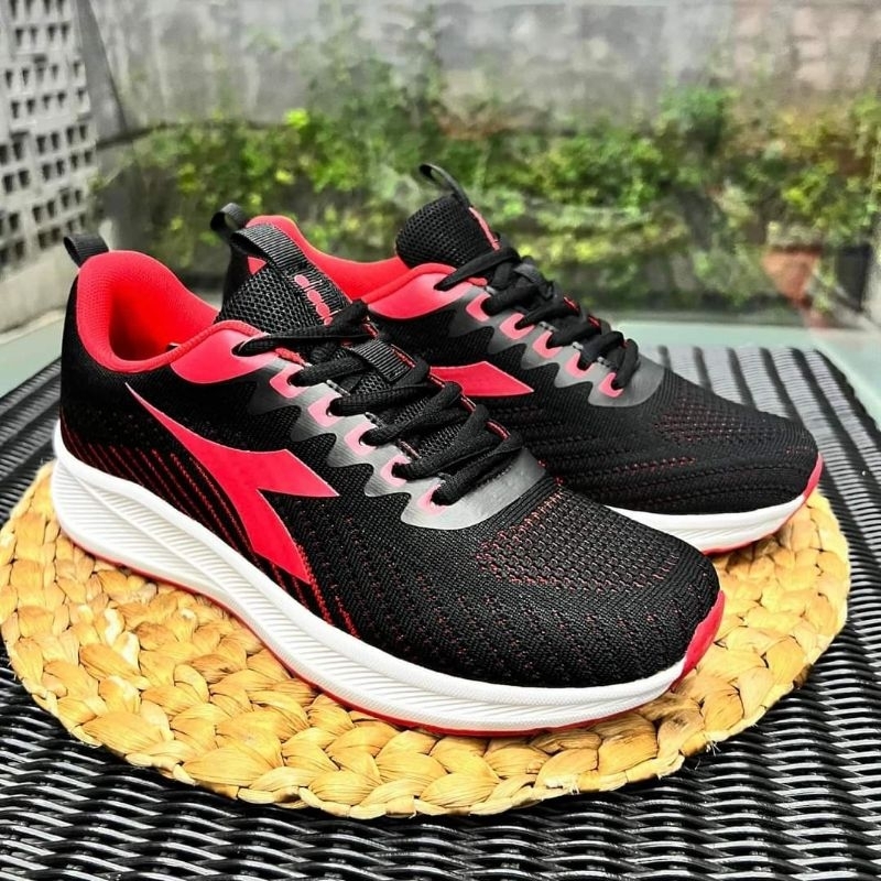 Sepatu Men PYB