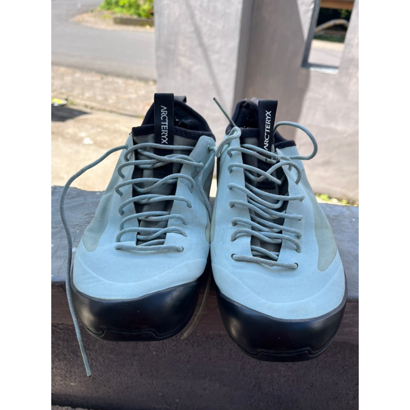 Sepatu Arcteryx Acrux SL Vibram Second original