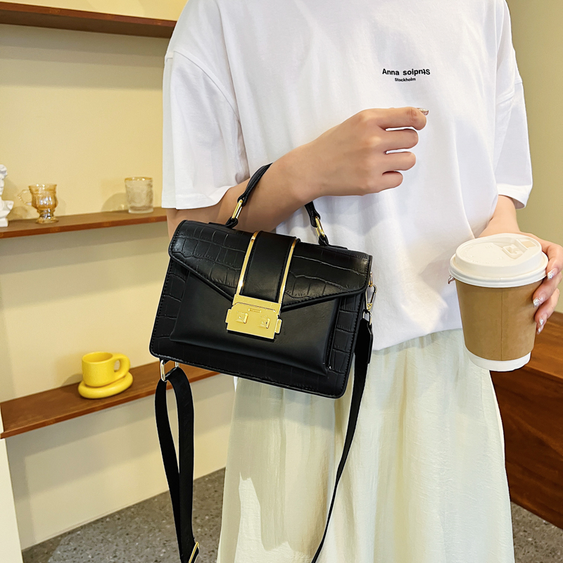 2552 tas selempang wanita import fashion tas bahu wanita cantik tas slingbag tas kondangan tas kantoran tas terkiniian