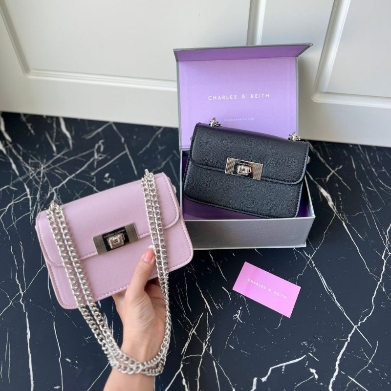 Tas wanita tas selempang Charles Keith gift set  with box C1568 black Lilac
