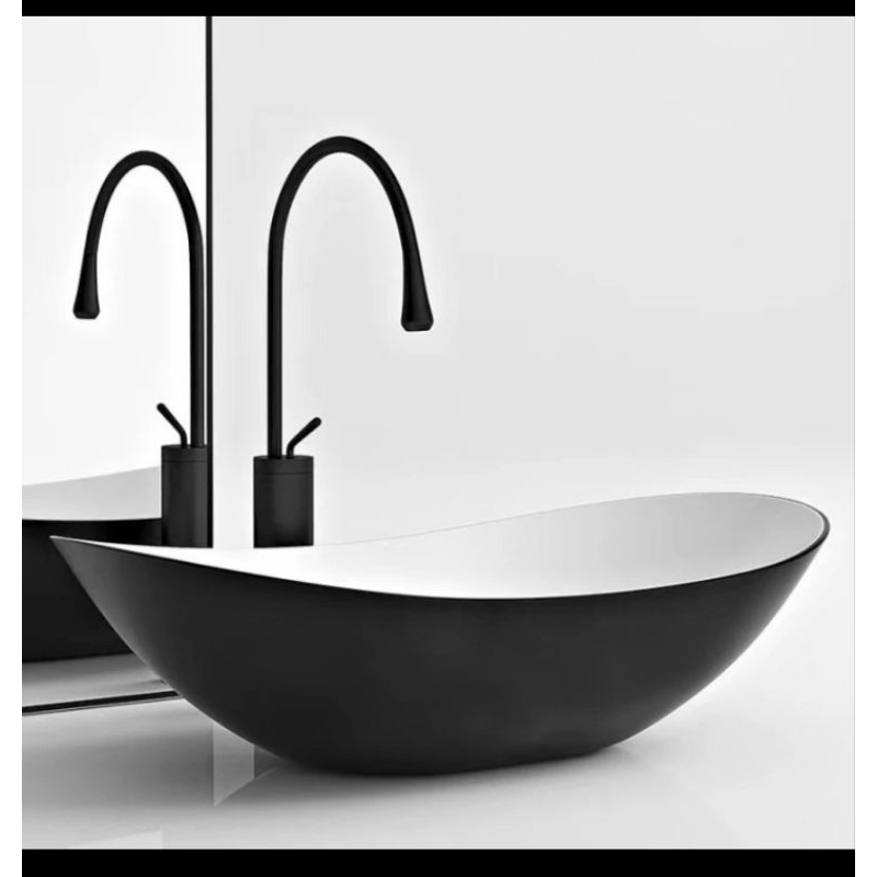 Classica italiano  Wastafel oval BW modern