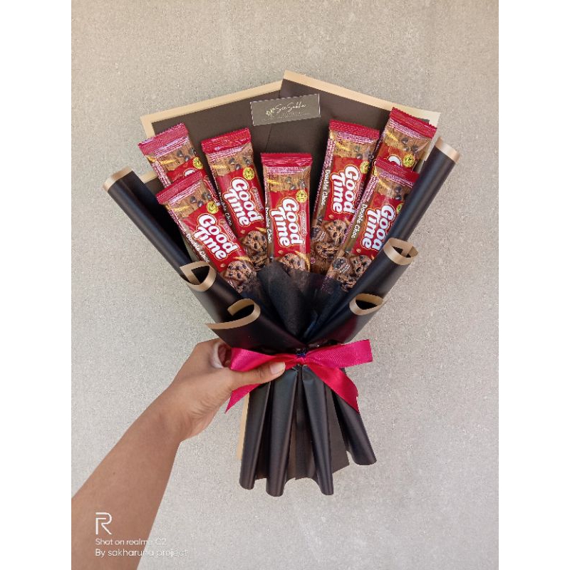 

bucket snack murah/bucket snack/bucket wisuda/bucket ultah/bucket murah/hadiah ultah/hadiah wisuda