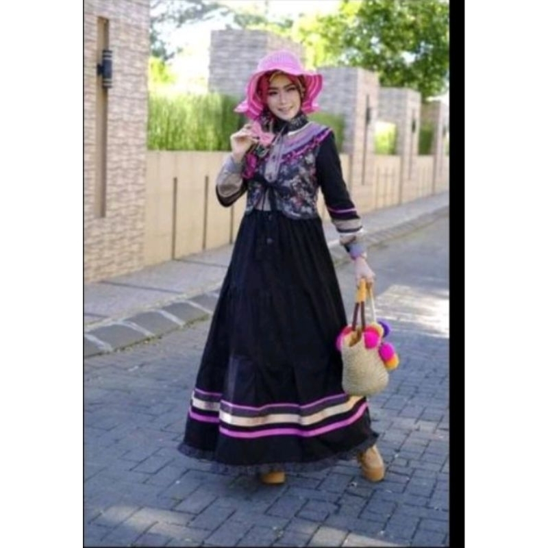 tuneeca  ESME  preloved