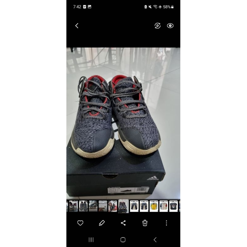 Sepatu Basket Adidas