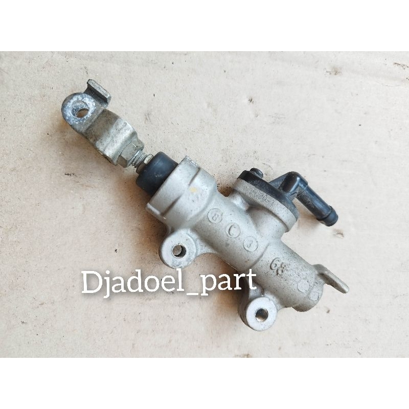 master rem CBR 150R cbr150 R LED old lama ORI Honda