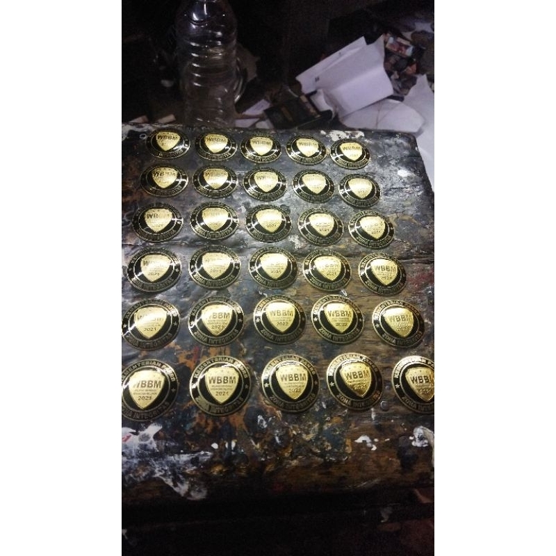 #Pin WBBM Custom Magnet