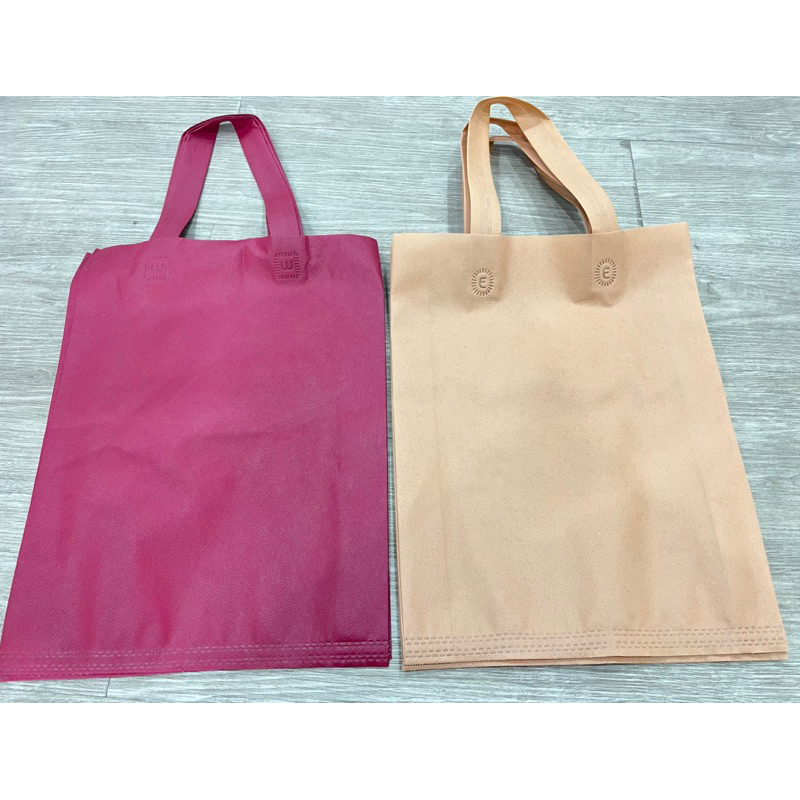 Tas Spunbond Polos / Tas Belanja / Goodie Bag /  Tas Polos Lebaran / Tas Parcel Lebaran Polos