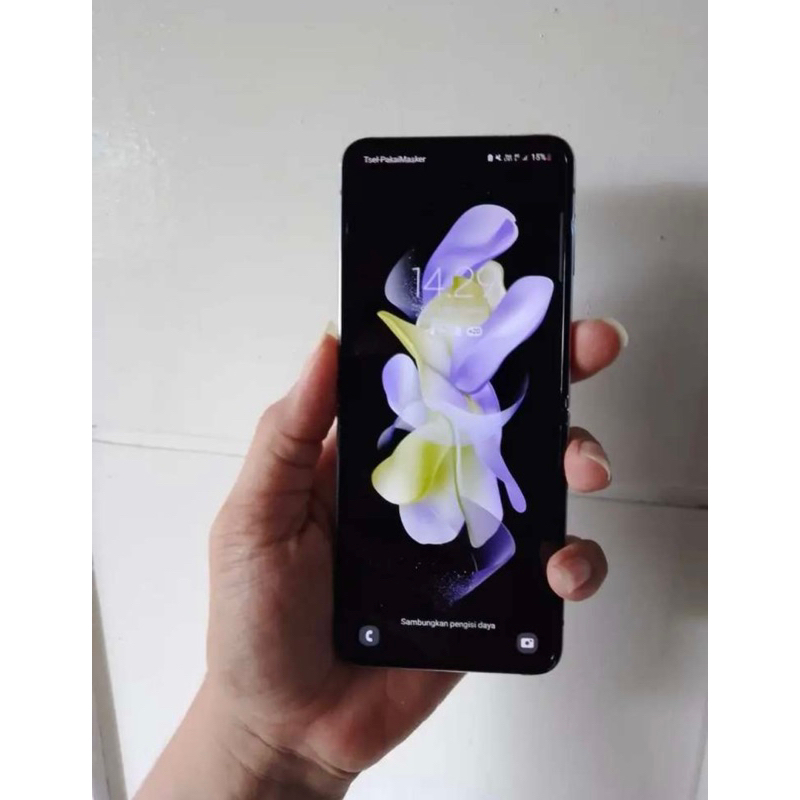 Samsung Z flip 4