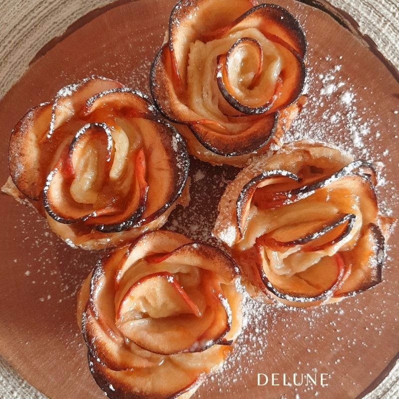 

Rose Apple Puff