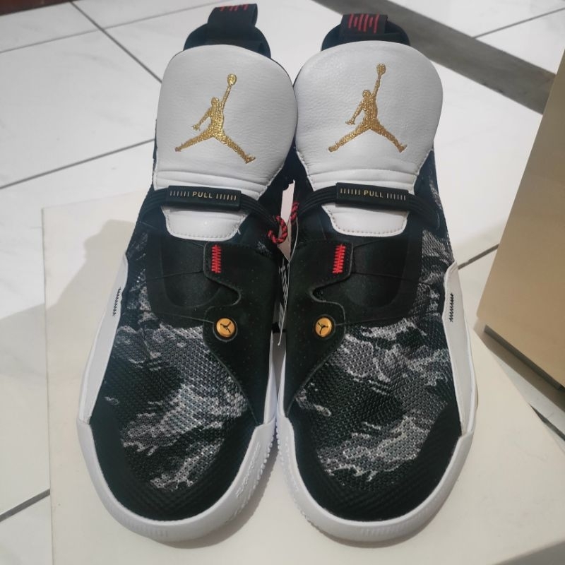 SEPATU AIR JORDAN 33 PF BARU, NEGO