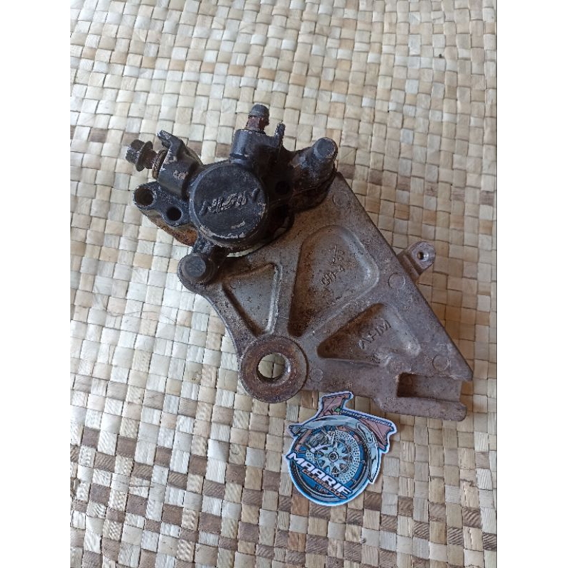 Master Kaliper Cakram Pengereman Belakang Tiger Revo Original